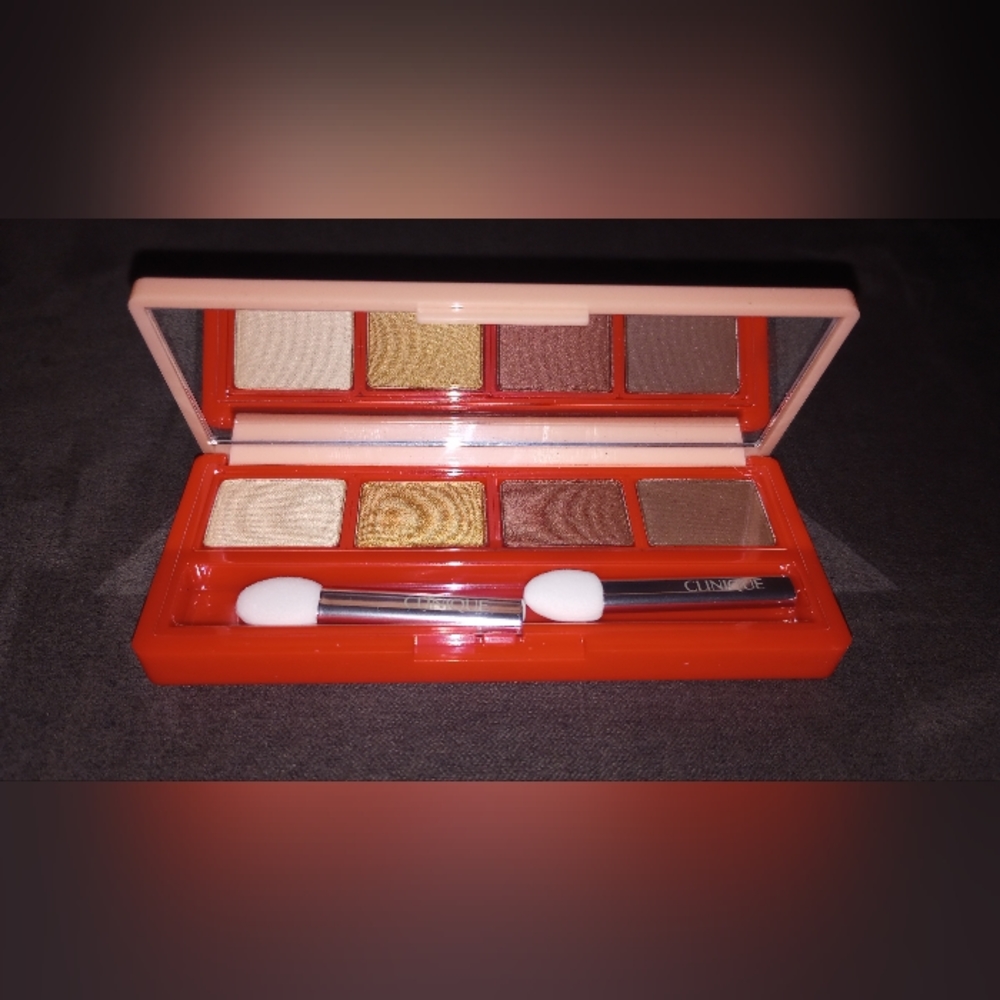 Clinique eyeshadow